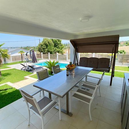 Villa Liana , Private Villa With Pool And Garden Vergia Eksteriør bilde